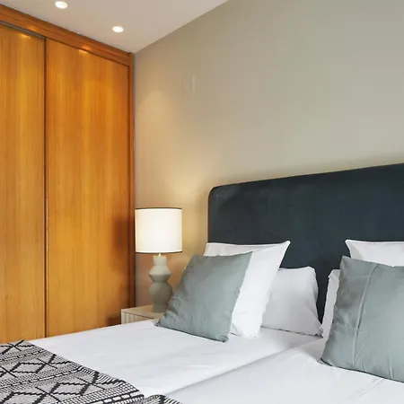 Muinoa 2 By Feelfree