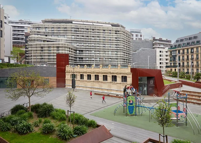 Muinoa 2 By Feelfree *