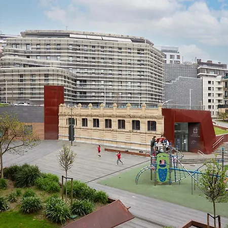 Muinoa 2 By Feelfree *